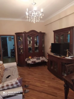 Satılır yeni tikili 2 otaqlı 58 m², İnşaatçılar m.-3