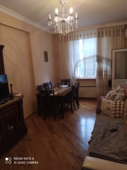 Satılır yeni tikili 2 otaqlı 58 m², İnşaatçılar m.-9