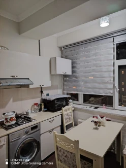 Satılır yeni tikili 1 otaqlı 40 m²,  İnşaatçılar m.-10