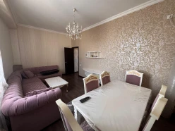 İcarə yeni tikili 2 otaqlı 60 m²,  İnşaatçılar m.-6