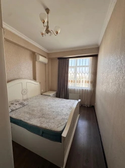 İcarə yeni tikili 2 otaqlı 60 m²,  İnşaatçılar m.-11