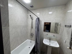 İcarə yeni tikili 2 otaqlı 60 m²,  İnşaatçılar m.-13
