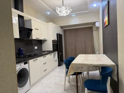 İcarə yeni tikili 3 otaqlı 145 m²,  Şah İsmayıl Xətai m.-11
