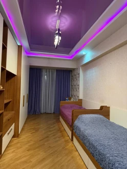 İcarə yeni tikili 3 otaqlı 145 m²,  Şah İsmayıl Xətai m.-9