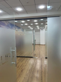 İcarə ofis 5 otaqlı 235 m²,  28 May m.-9