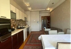 Satılır yeni tikili 3 otaqlı 105 m², 8 Noyabr m.-5