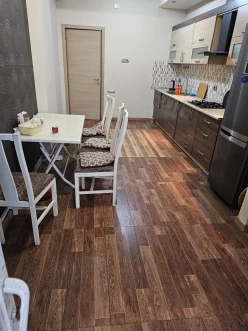 Satılır yeni tikili 2 otaqlı 100 m², Şah İsmayıl Xətai m.-3