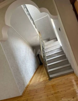 Satılır ev/villa 6 otaqlı 200 m²,  Binə-13