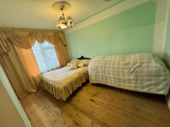 Satılır köhnə tikili 5 otaqlı 100 m²,  Mingəçevir-8