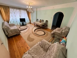 Satılır köhnə tikili 5 otaqlı 100 m²,  Mingəçevir