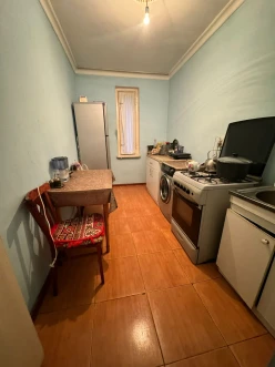 Satılır köhnə tikili 5 otaqlı 100 m²,  Mingəçevir-15