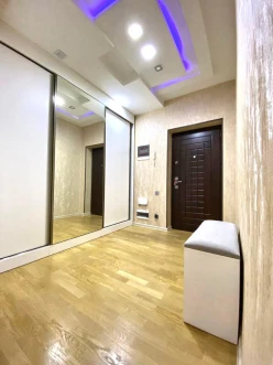 Satılır yeni tikili 3 otaqlı 97 m², Yeni Yasamal q.-7