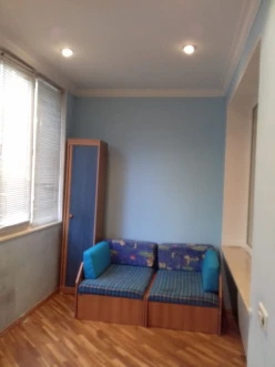 İcarə köhnə tikili 3 otaqlı 91 m², Elmlər Akademiyası m.-6