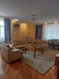 İcarə yeni tikili 3 otaqlı 126 m², Yasamal-2 İcarə yeni tikili 3 otaqlı 126 m², Yasamal-2