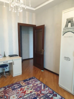 Satılır yeni tikili 3 otaqlı 140 m², Binəqədi-11 Satılır yeni tikili 3 otaqlı 140 m², Binəqədi-11