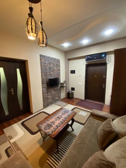 İcarə yeni tikili 2 otaqlı 95 m², Şah İsmayıl Xətai m.-15 İcarə yeni tikili 2 otaqlı 95 m², Şah İsmayıl Xətai m.-15