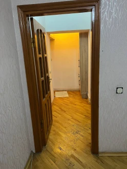 Satılır köhnə tikili 2 otaqlı 36 m², Yasamal r.-5