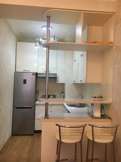 Satılır yeni tikili 2 otaqlı 44 m², Yasamal r.-4