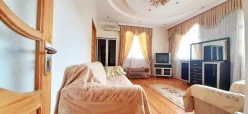 Satılır ev/villa 7 otaqlı 400 m², İçəri Şəhər m.-7