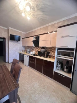 Satılır yeni tikili 3 otaqlı 124 m², Yasamal q.-14