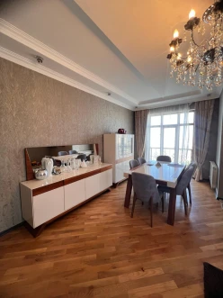 Satılır yeni tikili 3 otaqlı 124 m², Yasamal q.-7