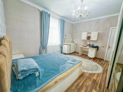 Satılır ev/villa 4 otaqlı 300 m²,  Səbail-7