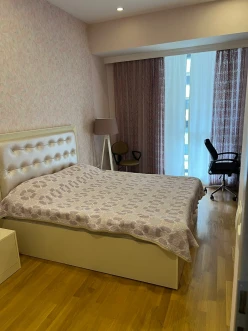 İcarə yeni tikili 2 otaqlı 90 m²,  Səbail-8