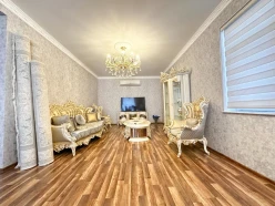 Satılır ev/villa 4 otaqlı 300 m²,  Səbail-10