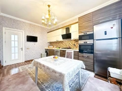 Satılır ev/villa 4 otaqlı 300 m²,  Səbail-21