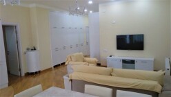 İcarə yeni tikili 3 otaqlı 120 m²,  Yasamal