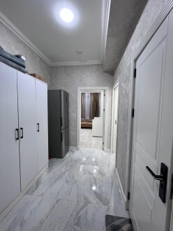 Satılır köhnə tikili 2 otaqlı 60 m²,  Bakıxanov-6