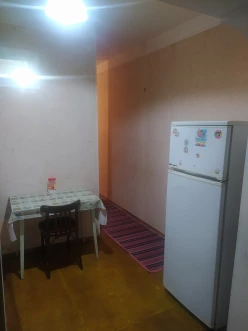 İcarə köhnə tikili 1 otaqlı 36 m², Xətai r.-2