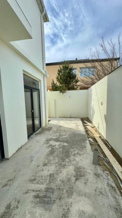 Satılır ev/villa 6 otaqlı 185 m², Novxanı q.-8