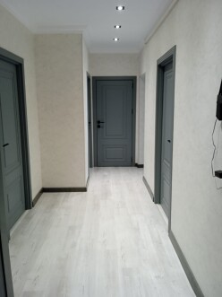 Satılır köhnə tikili 4 otaqlı 90 m²,  Zığ-9