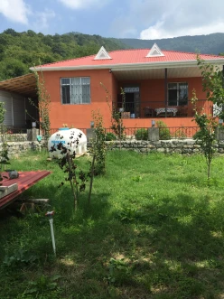 Satılır ev/villa 3 otaqlı 110 m², Qax-4