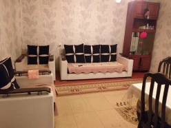 İcarə ev/villa 3 otaqlı 70 m², İnşaatçılar m.-7