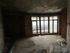 Satılır yeni tikili 3 otaqlı 90 m², İnşaatçılar m.-9