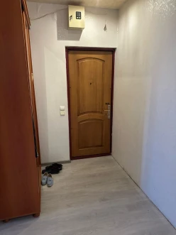 Satılır köhnə tikili 3 otaqlı 80 m², Azadlıq prospekti m.-14