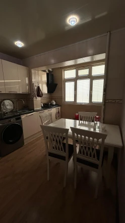 Satılır köhnə tikili 4 otaqlı 110 m²,  Qaraçuxur-14