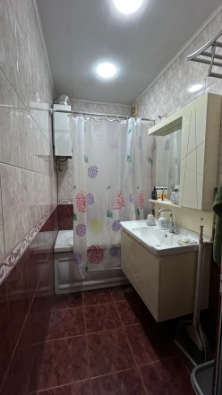 Satılır köhnə tikili 4 otaqlı 110 m²,  Qaraçuxur-16