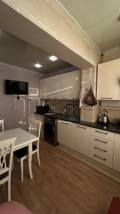 Satılır köhnə tikili 4 otaqlı 110 m²,  Qaraçuxur-15