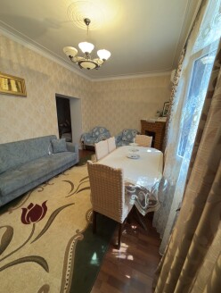 Satılır köhnə tikili 2 otaqlı 75 m²,  Xırdalan-13