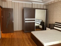 Satılır yeni tikili 2 otaqlı 98 m², İnşaatçılar m.-2 Satılır yeni tikili 2 otaqlı 98 m², İnşaatçılar m.-2
