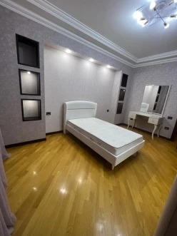 İcarə yeni tikili 4 otaqlı 190 m², Elmlər Akademiyası m.-9