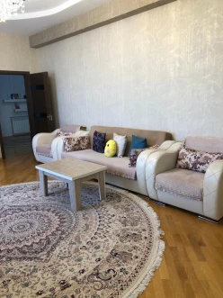 Satılır yeni tikili 2 otaqlı 95 m², 5-ci mikrorayon q.-3