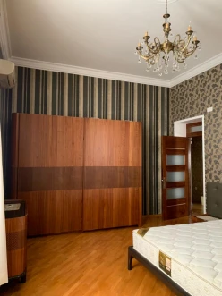 İcarə ev/villa 8 otaqlı 350 m², Badamdar q.-14