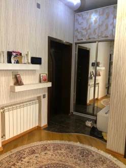 Satılır yeni tikili 2 otaqlı 95 m², 5-ci mikrorayon q.-17