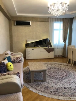 Satılır yeni tikili 2 otaqlı 95 m², 5-ci mikrorayon q.-4