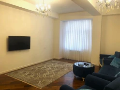 İcarə yeni tikili 4 otaqlı 180 m², Ağ şəhər q.-2