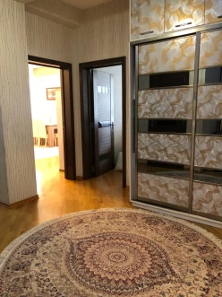 Satılır yeni tikili 2 otaqlı 95 m², 5-ci mikrorayon q.-5